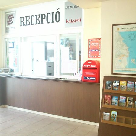 Apartamentos Miami ลาเอสตาร์ติต ภายนอก รูปภาพ