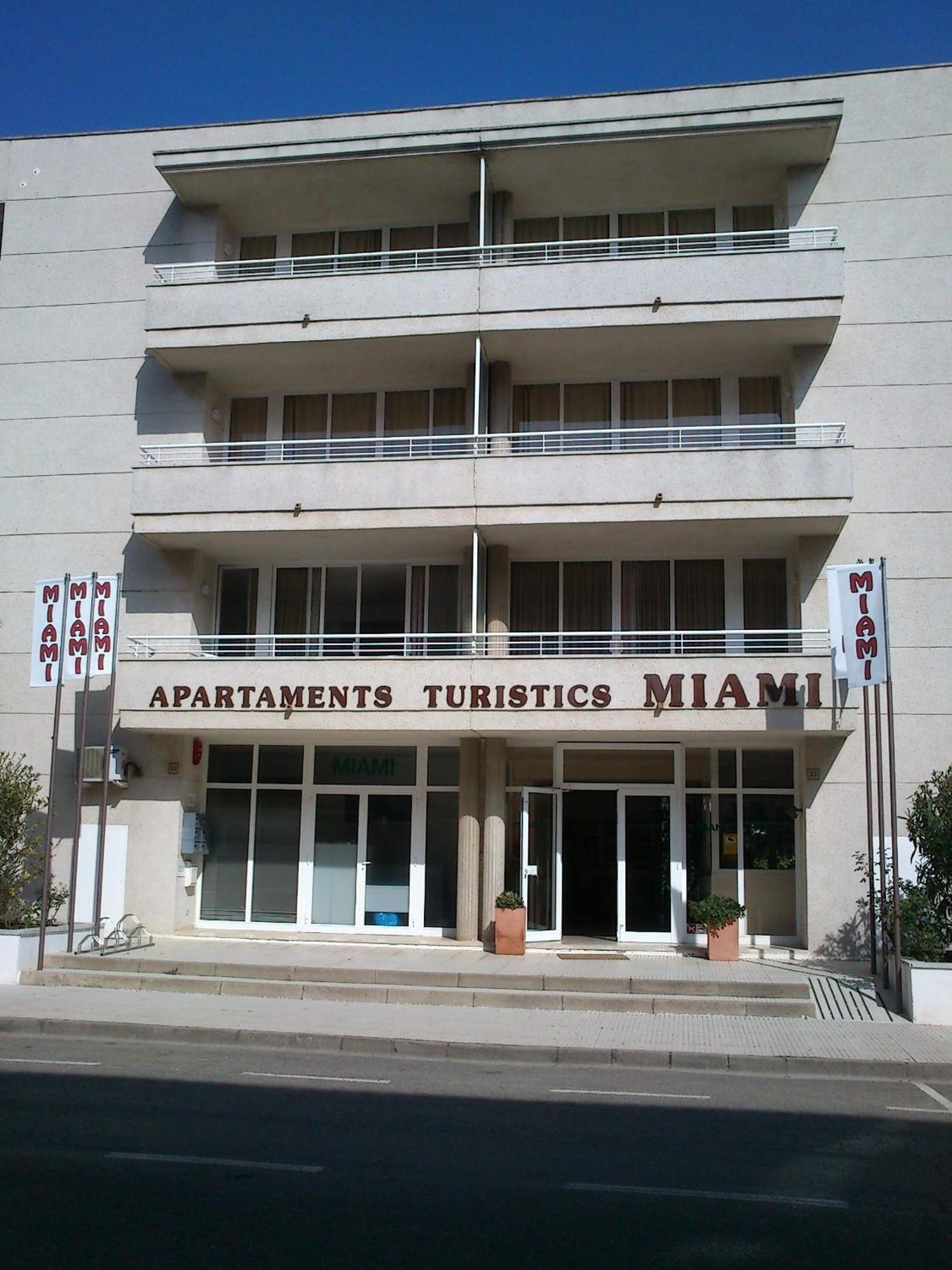 Apartamentos Miami ลาเอสตาร์ติต ภายนอก รูปภาพ