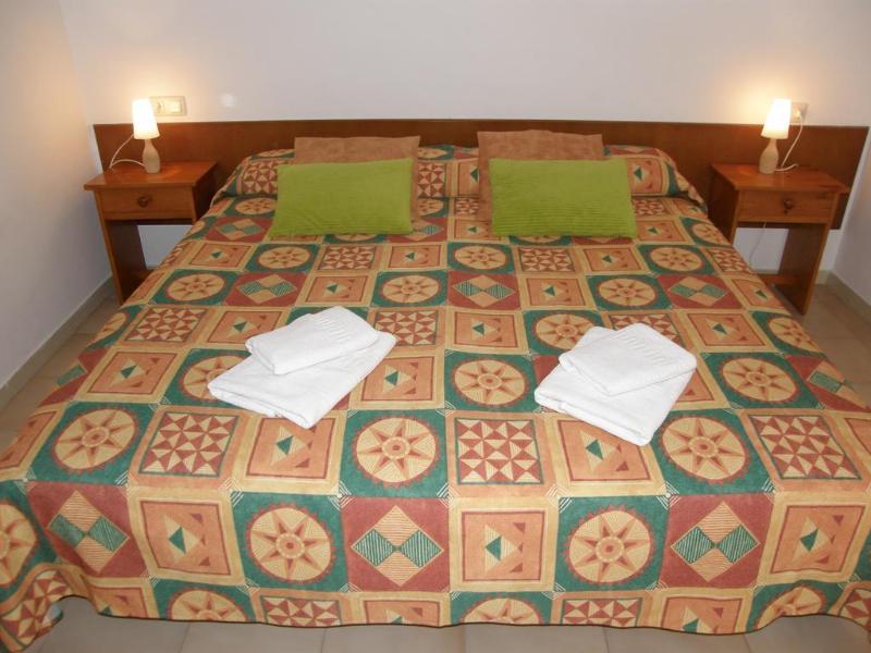 Apartamentos Miami ลาเอสตาร์ติต ภายนอก รูปภาพ